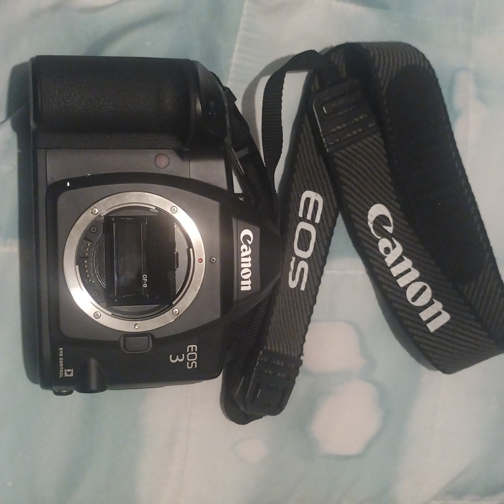 Canon  eos 3 & Canon eos-1 N. Camera